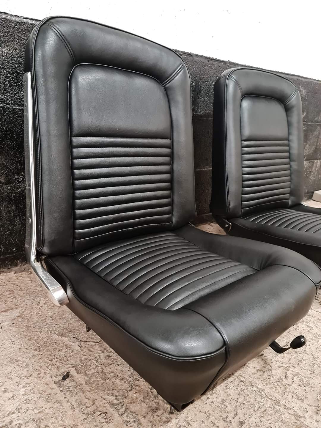 Mustang seating auto upholstery 